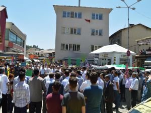 Bitlis halkı terör rejimini lanetledi