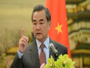 Çin Dışişleri Bakanı Japonya ile ilişkilerini geliştirme umudunda