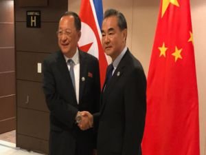 Çin Dışişleri Bakanı Wang Yi, Kuzey Koreli mevkidaşı ile görüştü