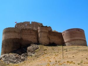Hoşap Kalesi'nde Osmanlı bulguları