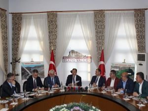 Bakan Eroğlu: Yapılacak yatırımlarla Elazığ bölgenin yıldızı haline gelecek!