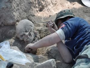 Hasankeyf’te 11 bin 500 yıl öncesine ait çok sayıda insan iskeleti bulundu