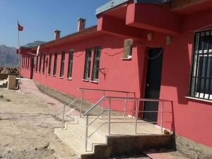 Sason’da 33 okulun onarım ve bakımı yapıldı