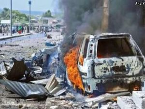 Somali'de bombalı saldırılar: 2 ölü