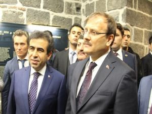 Başbakanı Yardımcısı Çavuşoğlu: Ermeni kiliselerini restore kapsamına aldık