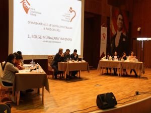 Diyarbakır’da "Birinci Bölge Münazara Yarışması" düzenlendi