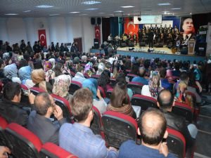 Öğretmenler gününde PKK'nın katlettiği öğretmenler anıldı