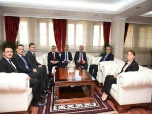 İçişleri Bakanlığı Müsteşar Yardımcısı Ahmet Avşar Vali Deniz’i ziyaret etti