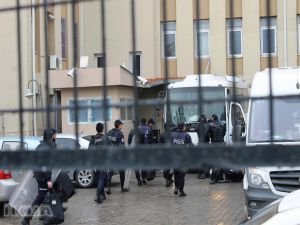 Diyarbakır'da 10 asker FETÖ'den tutuklandı