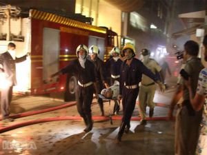 Hindistan'da yangın faciası: 15 ölü, 50 yaralı