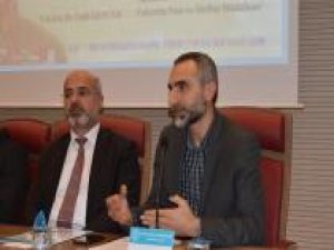 Bitlis’te “Fahrettin Paşa” paneli düzenlendi