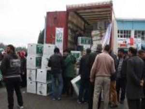 Suriyeli bin aileye kışlık malzeme dağıtıldı