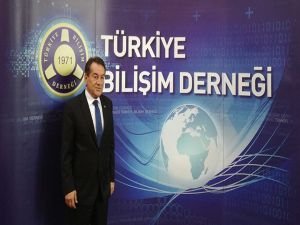TBD’den Bilişimde Türkçe Seferberliği