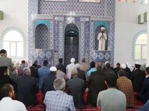Cizre’de yeni yapılan cami dualarla açıldı