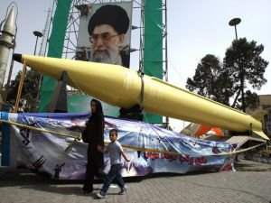 Nükleer anlaşmaya taraf olanlar Tahran'da bir araya geliyor