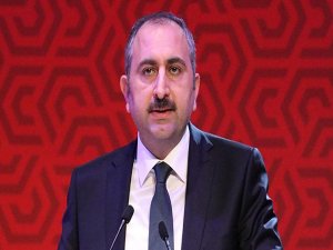 Adalet Bakanı Gül ile Diyanet İşleri Başkanı Erbaş cami saldırısını kınadı