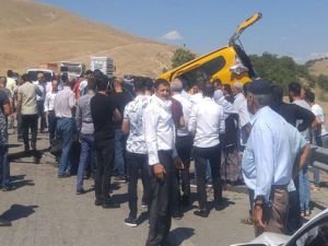 Elazığ'da korkunç kaza: 3 ölü