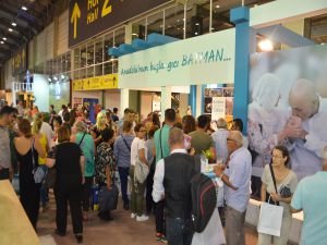 Batman tanıtım standı İzmir Fuarı'nda ilgi odağı oldu