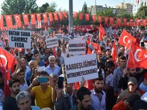 ​Batman'da halk PKK'ya karşı yürüdü