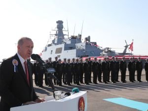 Erdoğan: Türkiye’yi adeta denize ayak basamayacak hâle getirmeyi amaçlayan çabalara asla izin vermeyeceğiz