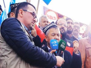 "Çinliler Doğu Türkistanlı Müslümanları Çinlileştirmek için var gücüyle çalışıyorlar"