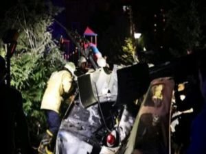 İstanbul'da askeri helikopter düştü: 4 asker hayatını kaybetti