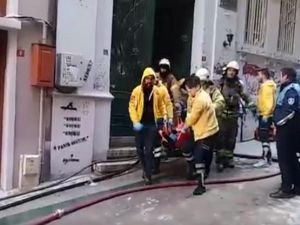 Beyoğlu'nda yangın: 4 ölü