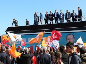 Gençlik ve Spor Bakanı Kasapoğlu Diyarbakır'da
