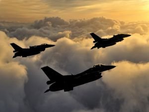 TSK'dan PKK yöneticilerine hava harekatı