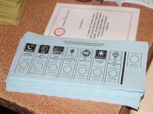 İstanbul'da seçimlerde usulsüzlük iddiasına soruşturma başlatıldı
