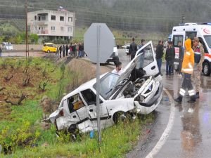 Gaziantep'te kaza: 4 ölü 12 yaralı