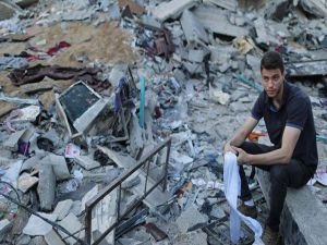 Filistin Eğitim Bakanlığı: Saldırılarda 13 okul zarar gördü