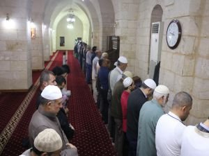 Şanlıurfa Ulu Camii'de 50 yıldır hatimle teravih kıldırılıyor