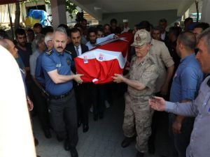 PKK tarafından katledilen çobanın cenazesi toprağa verildi