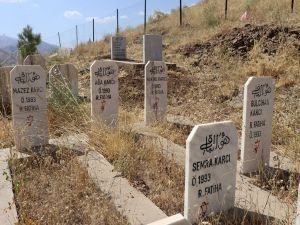 ​PKK'nın katlettiği anne ve çocuklarının acısı tazeliğini koruyor