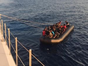 Ege açıklarında 62 göçmen yakalandı