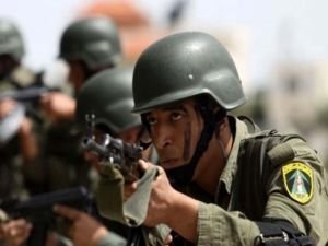 Abbas Yönetimi Filistinli direnişçileri gözaltına almaya devam ediyor