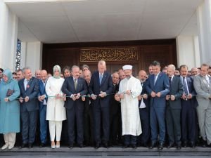 Cumhurbaşkanı Erdoğan, İTÜ Abdülhakim Sancak Camii açılış törenine katıldı