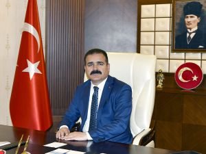HDP'li Hakkâri Belediyesine kayyum atandı