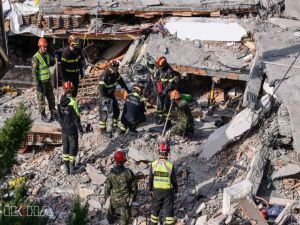 Arnavutluk'taki depremde ölü sayısı 45'e yükseldi