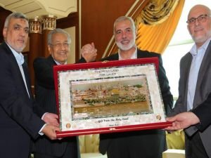 Hamas heyeti, Putrajaya'da Malezya Başbakanı ile görüştü