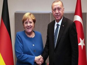 Erdoğan, Almanya Başbakanı Merkel ile video konferans görüşmesi gerçekleştirdi