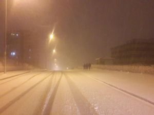 İstanbul’da kar kalınlığı 10 santimetreyi buldu