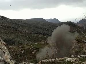 Siirt'te PKK'nın yola tuzakladığı patlayıcı imha edildi