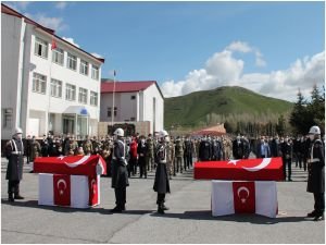 Bitlis’te hayatını kaybeden askerler için tören düzenlendi