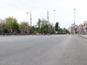 İstanbullular sokağa çıkma yasağına uydu