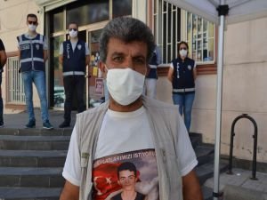 Evlat nöbetindeki baba: Oğlumun kimliği HDP il binasında bulundu