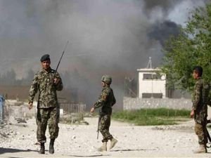Afganistan'da askeri üsse bombalı araç saldırısı