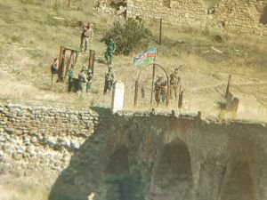 Azerbaycan ordusu 13 köyü daha Ermenistan işgalinden kurtardı