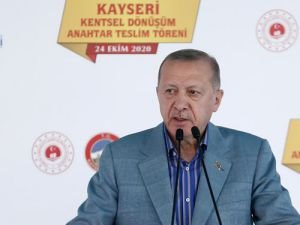 Cumhurbaşkanı Erdoğan İslam düşmanlığı yapan Macron’a tepki gösterdi